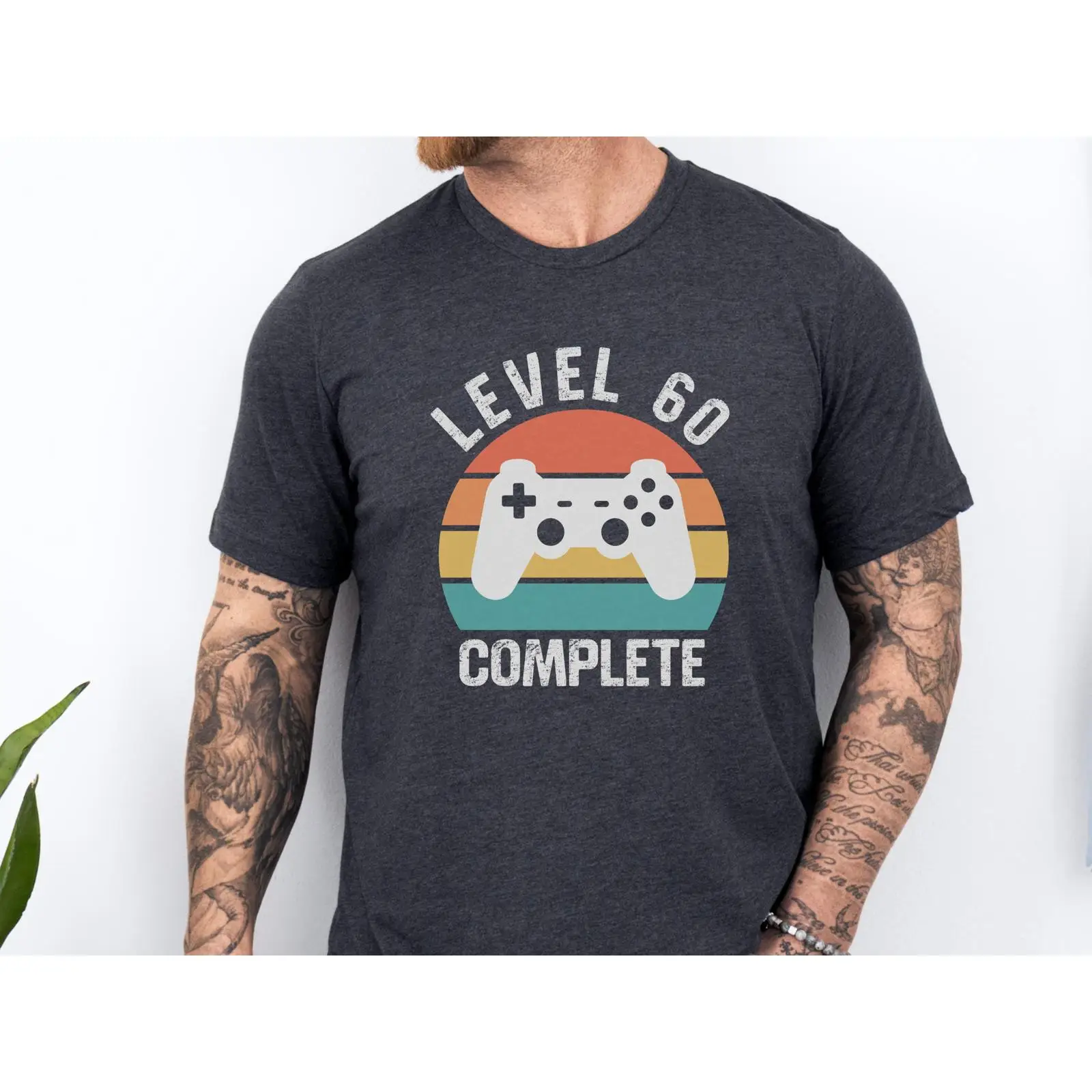 Level 60 Complete T Shirt Retr - Retro Gaming Achievements 评论和价格